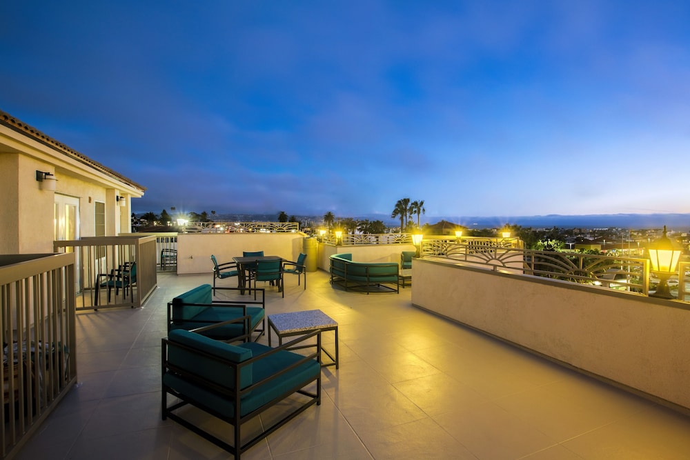 hampton inn and suites hermosa beach