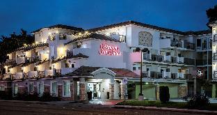 hampton inn and suites hermosa beach
