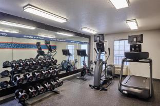 hampton inn and suites hermosa beach