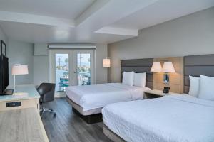 hampton inn and suites hermosa beach