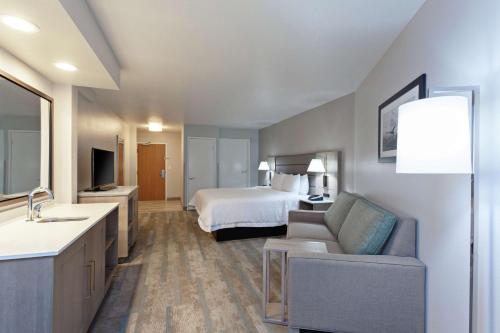 hampton inn and suites hermosa beach