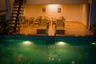 hotel tapovan hill