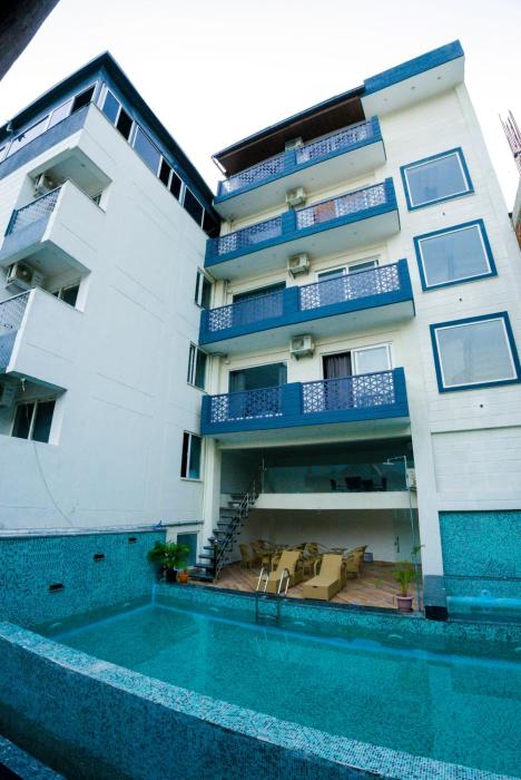 hotel tapovan hill