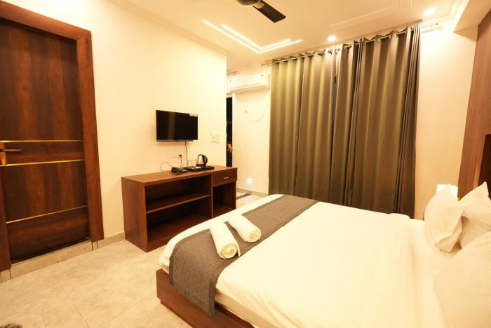 hotel tapovan hill