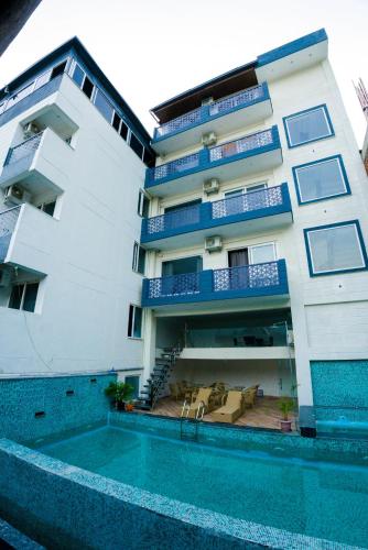 hotel tapovan hill