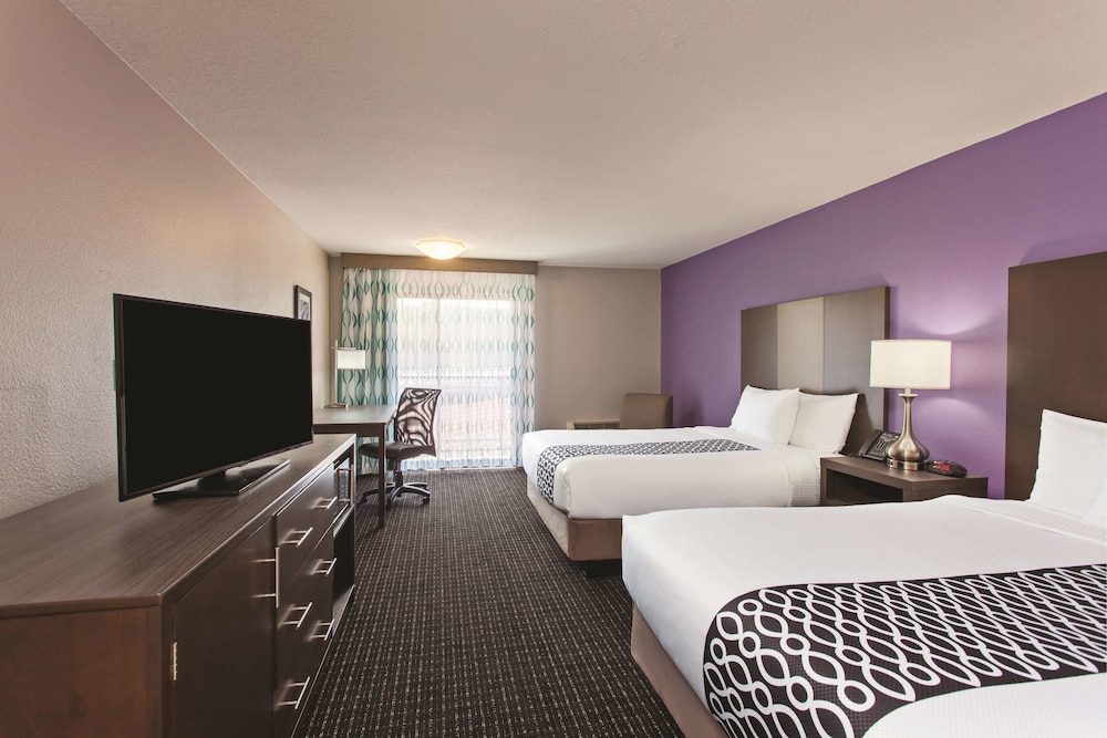 la quinta inn and suites by wyndham pomona