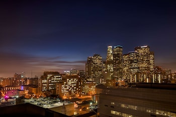 doubletree by hilton hotel los angeles downtown