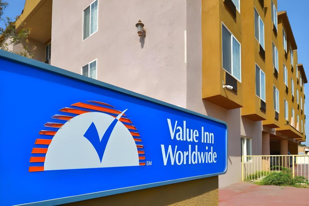 h3 inn and suites lax airport los angeles