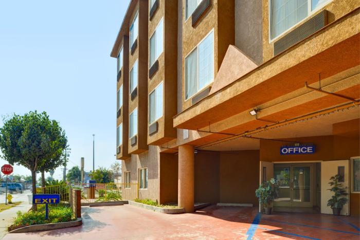 h3 inn and suites lax airport los angeles