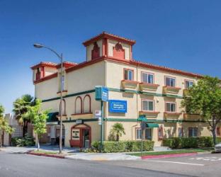 rodeway inn and suites pasadena