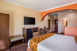 rodeway inn and suites pasadena