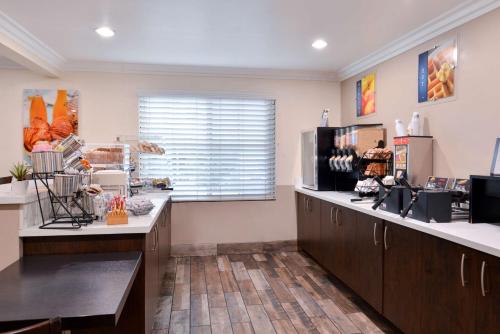 best western airport plaza inn los angeles lax hotel