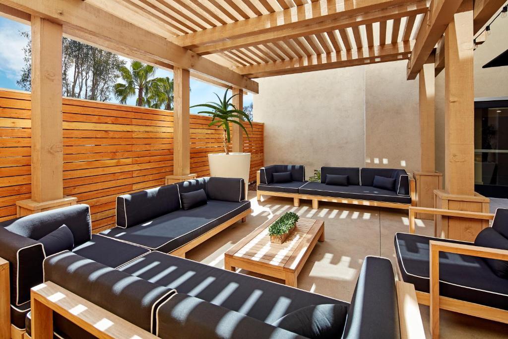 the anza a calabasas hotel