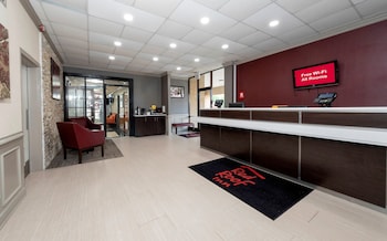 red roof inn petersburg fort lee