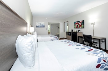 red roof inn petersburg fort lee