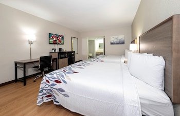 red roof inn petersburg fort lee