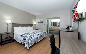 red roof inn petersburg fort lee