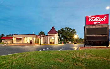 red roof inn petersburg fort lee
