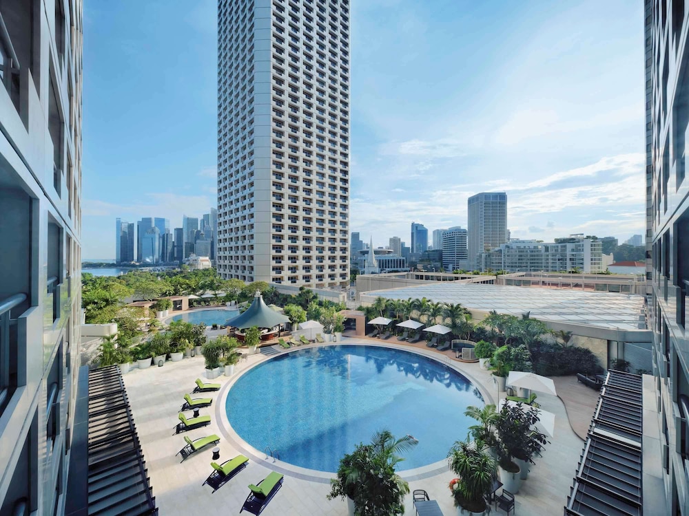 swissotel the stamford singapore