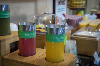 hampton inn and suites new orleans elmwood clearview pkway la