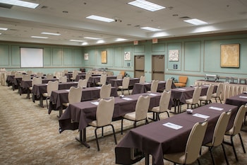 hampton inn and suites new orleans elmwood clearview pkway la