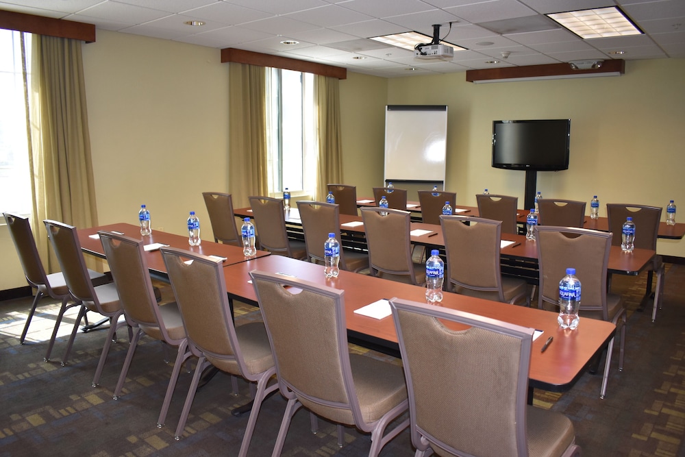 studio 6 carlsbad ca