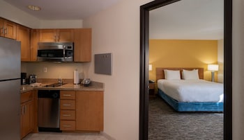 studio 6 carlsbad ca