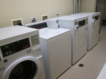 studio 6 carlsbad ca