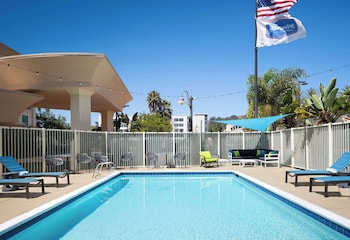 hampton inn san diego del mar