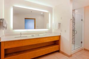 courtyard by marriott san diego del mar solana beach