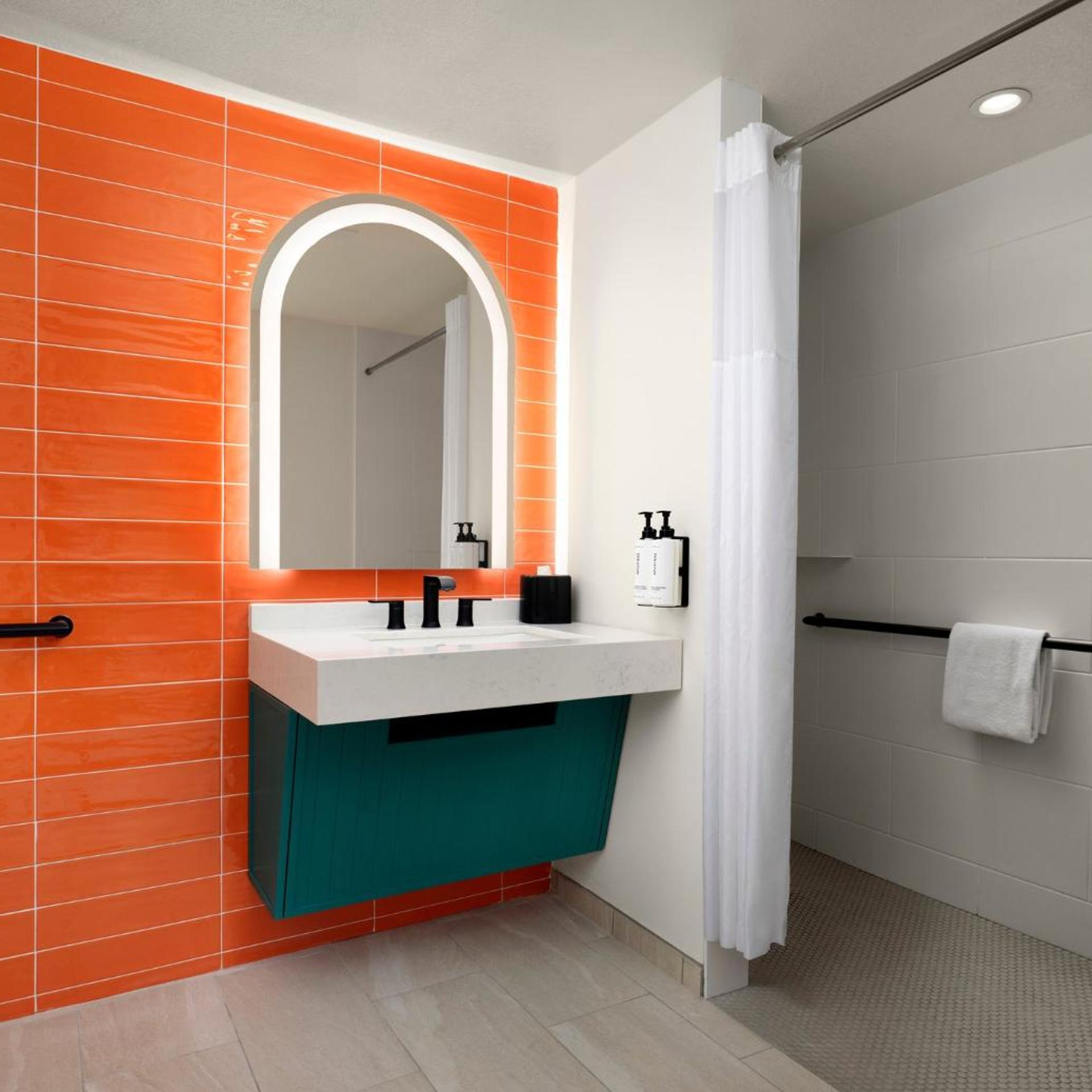 holiday inn express solana beach del mar by ihg