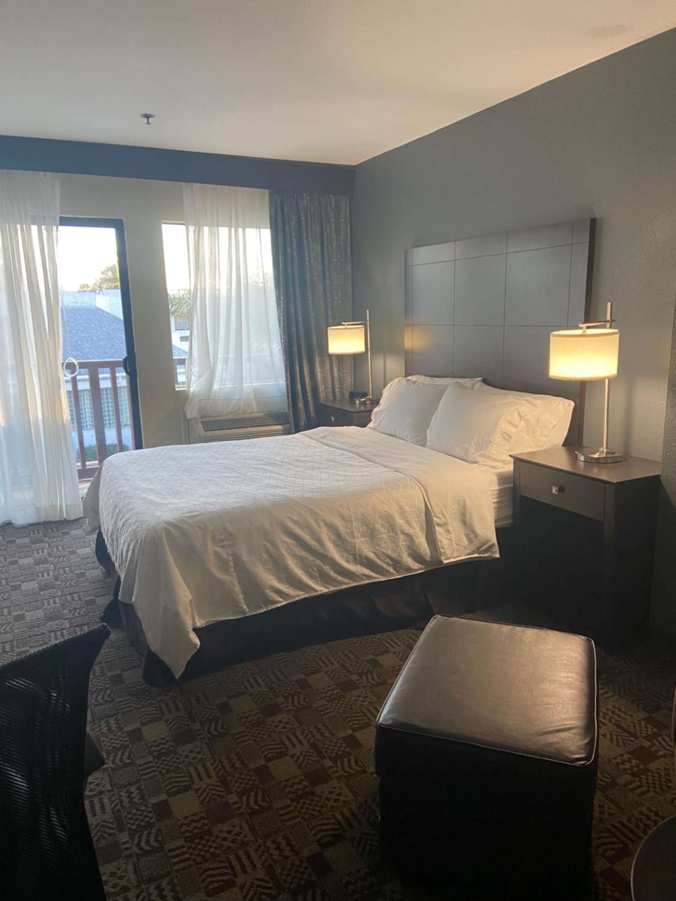 holiday inn express solana beach del mar by ihg