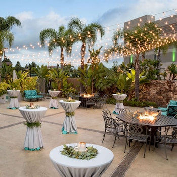 doubletree by hilton san diego bayside