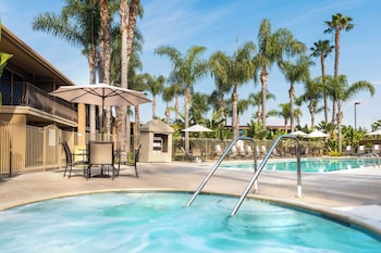 doubletree by hilton san diego bayside