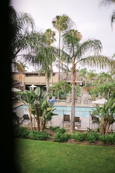 doubletree by hilton san diego bayside