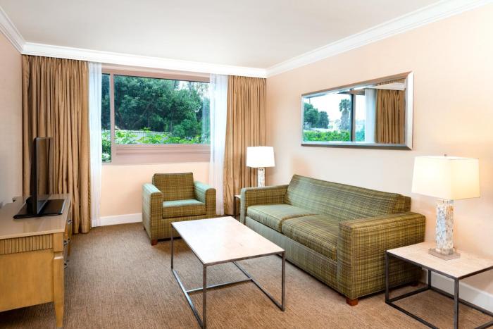 doubletree by hilton san diego bayside