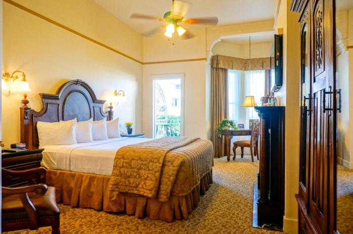 the horton grand downtown gaslamp quarter