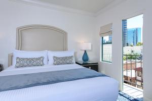 the horton grand downtown gaslamp quarter