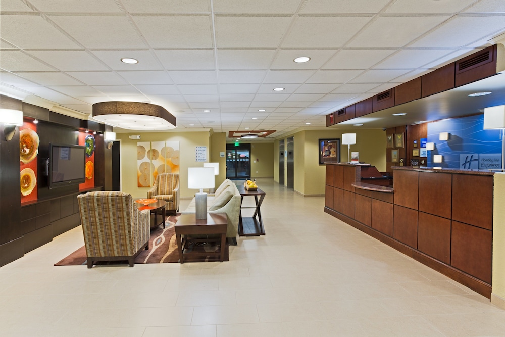 holiday inn express and suites hollywood ft lauder