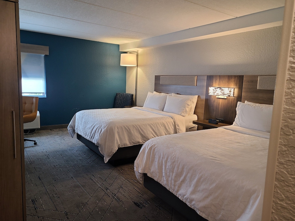 holiday inn express and suites hollywood ft lauder
