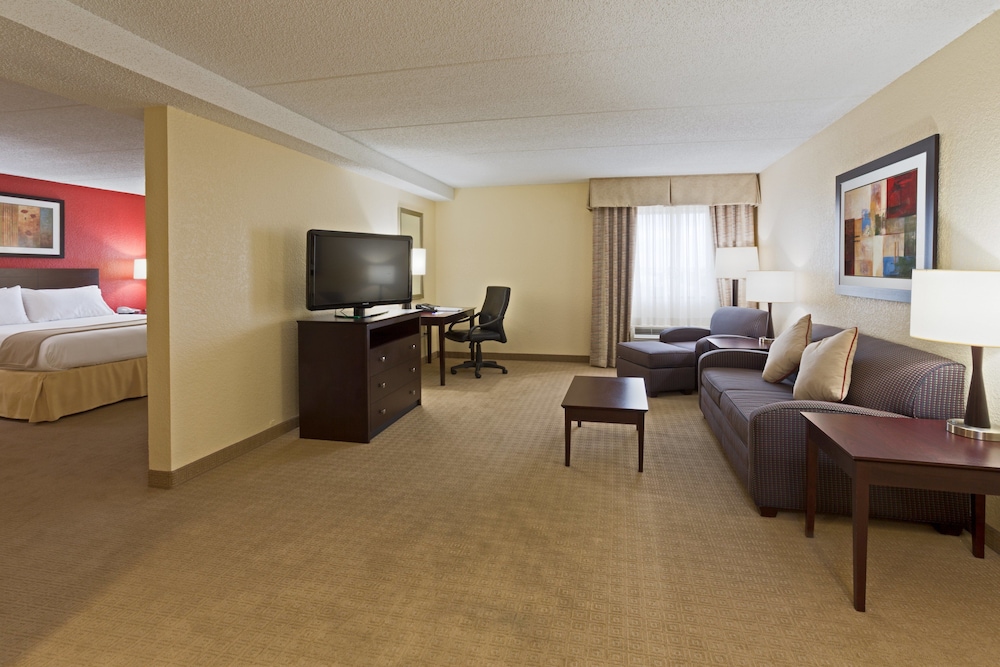 holiday inn express and suites hollywood ft lauder
