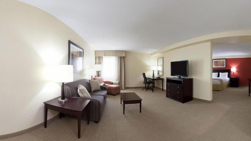 holiday inn express and suites hollywood ft lauder