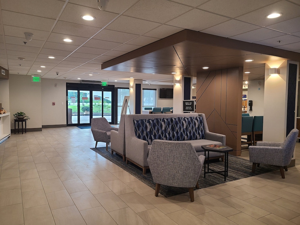 holiday inn express and suites hollywood ft lauder