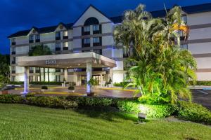Holiday Inn Express And Suites Hollywood Ft Lauder,Fort Lauderdale>>Broward County,3 star