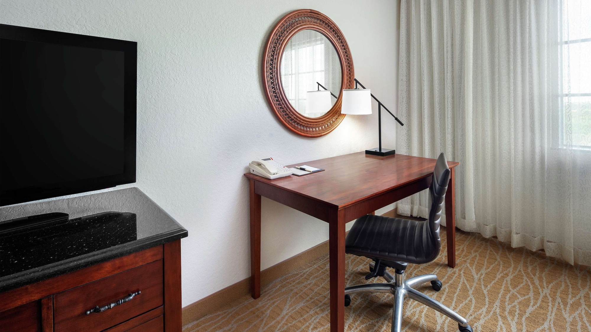doubletree by hilton sunrise sawgrass mills