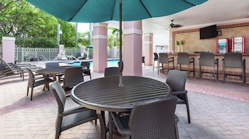doubletree by hilton sunrise sawgrass mills