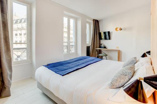 hotel montholon paris