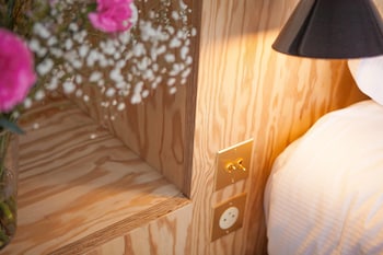 hotel montholon paris