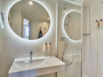 mercure paris notre dame saint germain des pres