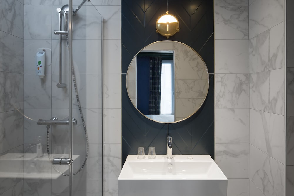 ibis styles paris nation cours de vincennes